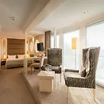 Sandglow Hotel Husum (Schleswig-Holstein)
