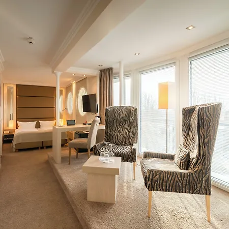 Sandglow Hotel Husum (Schleswig-Holstein)
