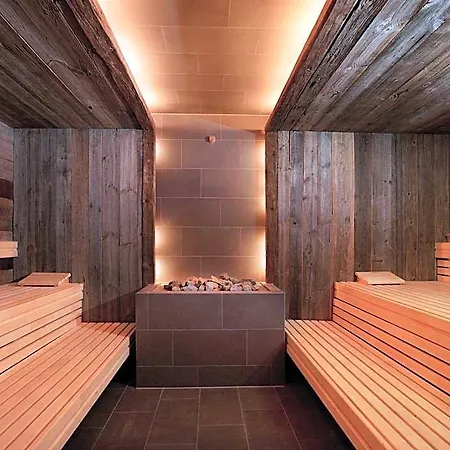Hotel Sandglow