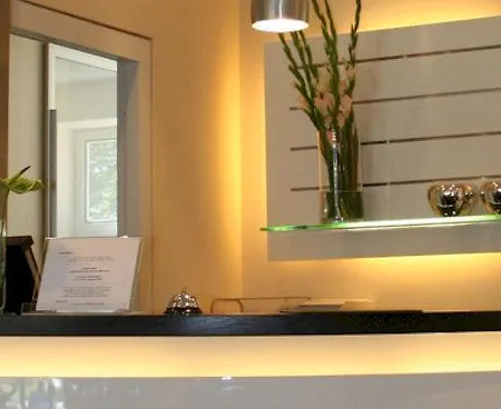 Hotel Sandglow 4*