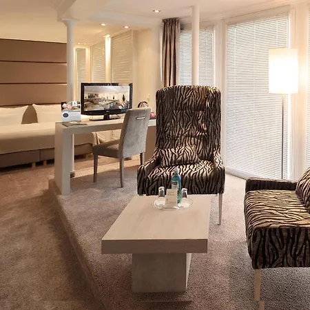 Sandglow Hotell Husum (Schleswig-Holstein)