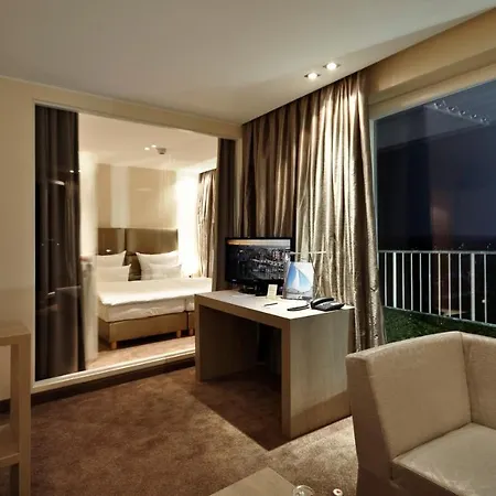 Thomas & Lifestyle 4*