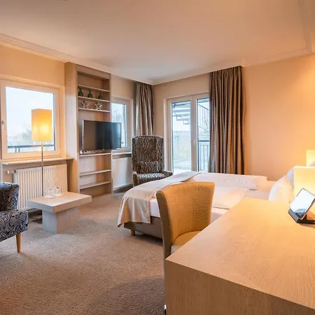 Hotel Sandglow