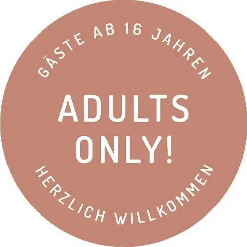 Sandglow فندق هوسوم